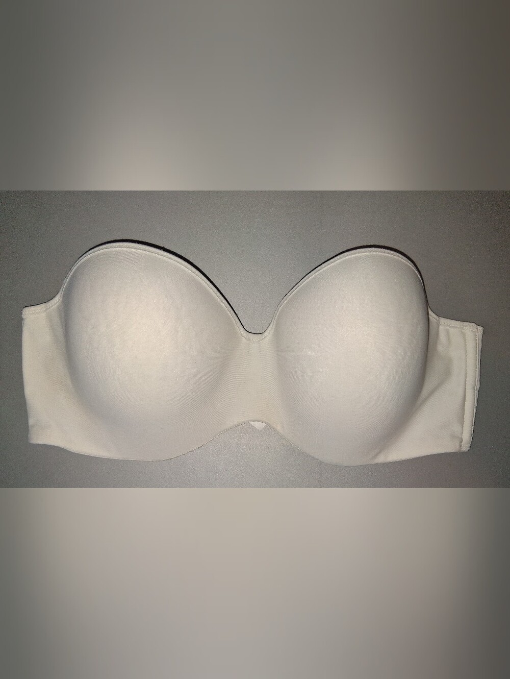 Women's Sweet Nothings Strapless Bra Size 38C Ivory Padded With Wires